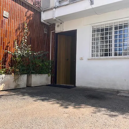 Studioflat Battistini Rom