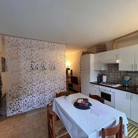 Studioflat Battistini Lejlighed